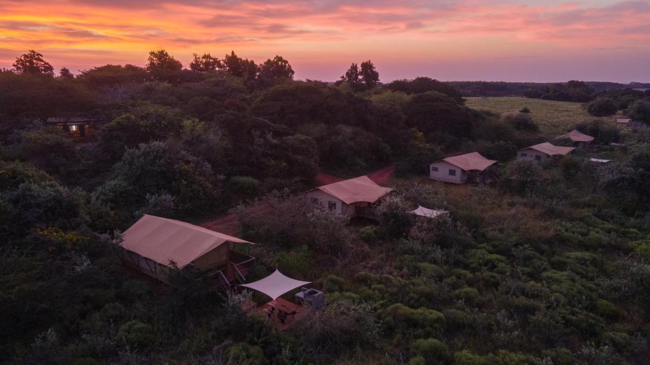 Hluhluwe Bush Camp Hotel Екстериор снимка